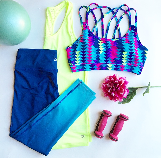 Spring Style With GapFit Factory-TaylorWalkerFit.com